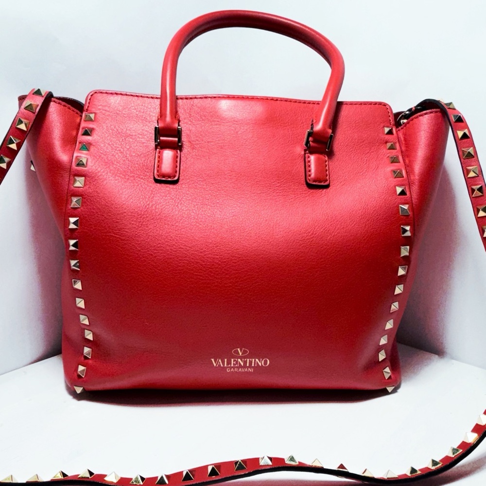 ✨ Valentino Garavani Rockstud Tote w/ strap - AUTHENTIC (Legit App Verified) ✨